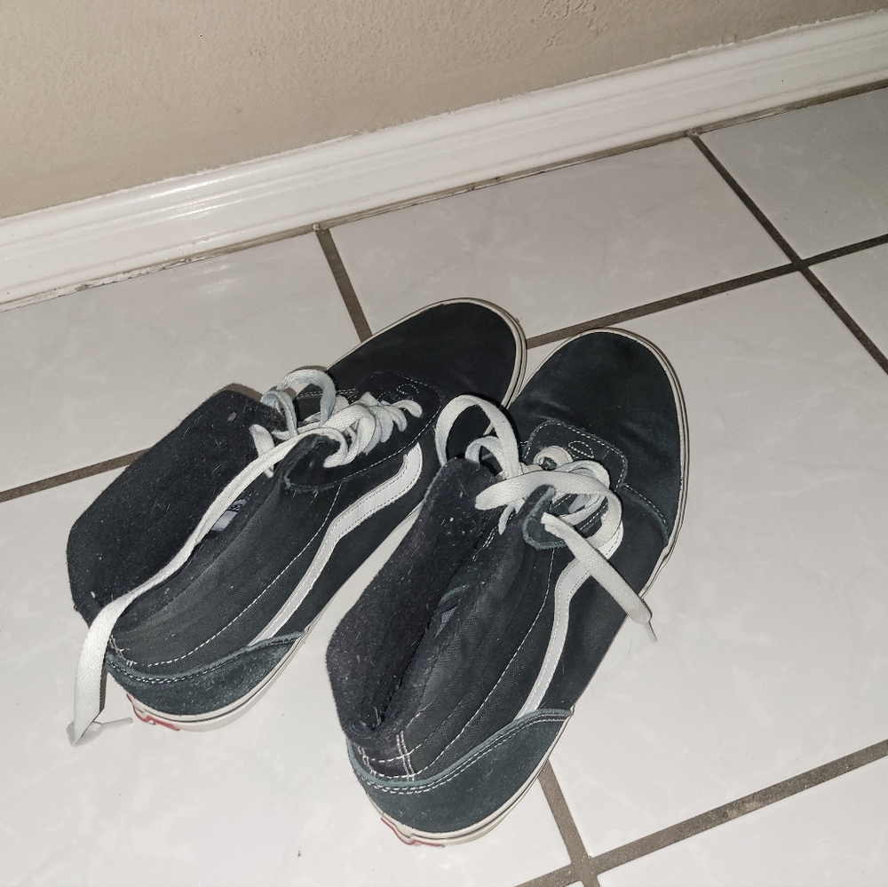 Men's Tennis Shoes